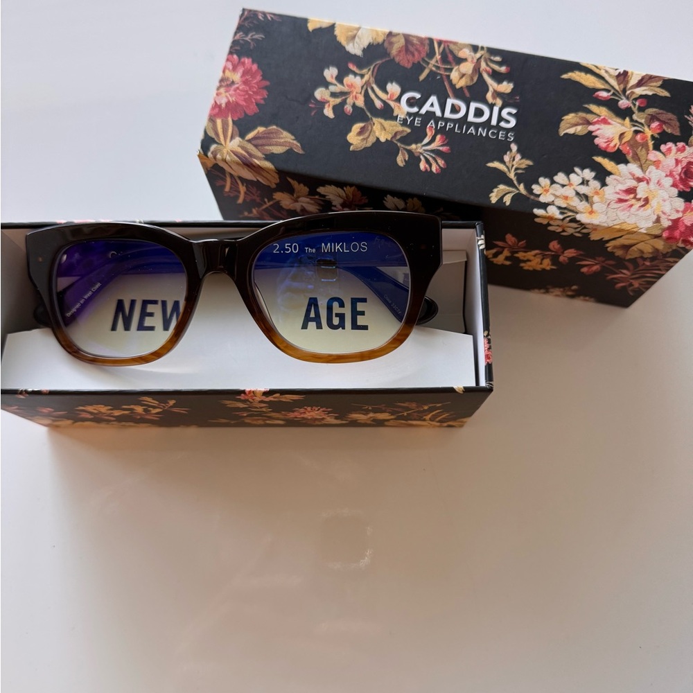 Caddis Miklos Readers 2.5